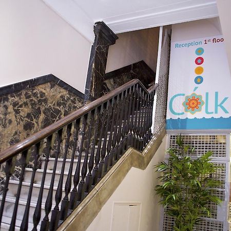 Hostal Agua Alegre Барселона Экстерьер фото